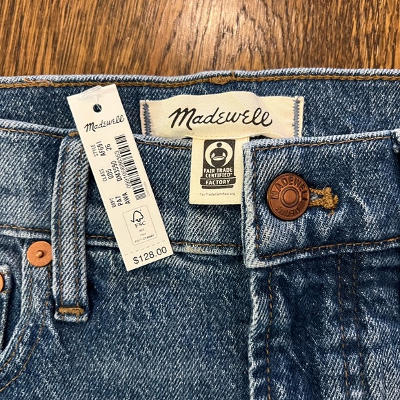Madewell Light Wash “The Perfect Vintage Jean” Size 26 - Picture 4 of 6